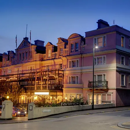 Norfolk Royale Hotel-3